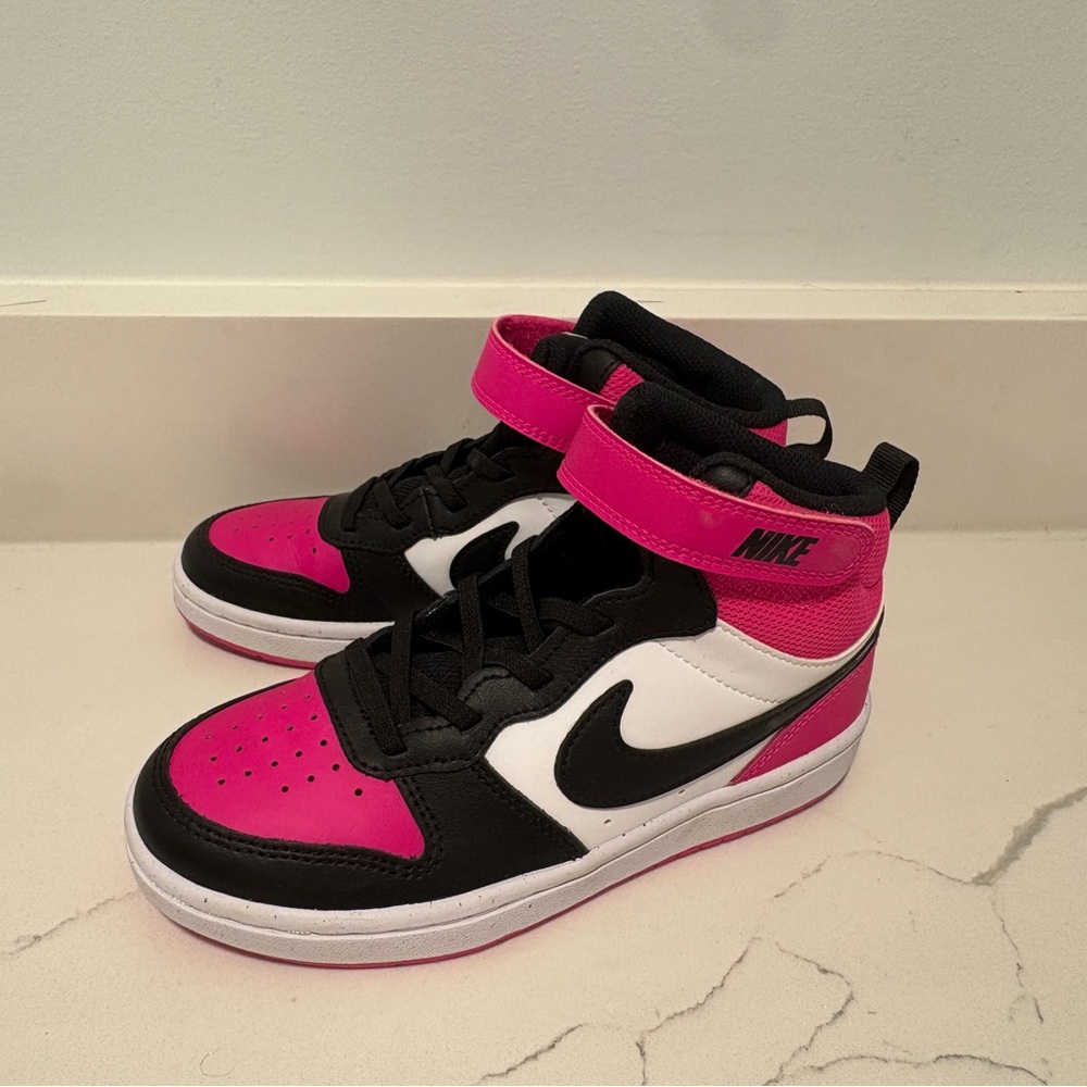 Nike Kids' Court Borough Sneakers - NWT never worn!